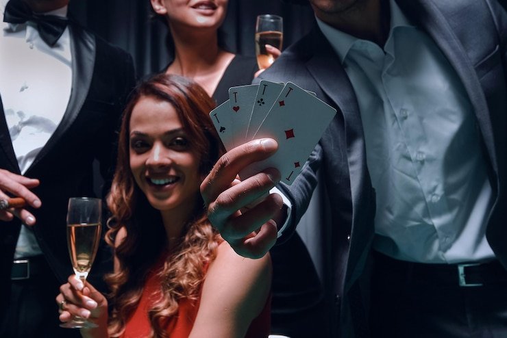 ফোনে c333 মিনি গেমস নির্দেশনা পড়া